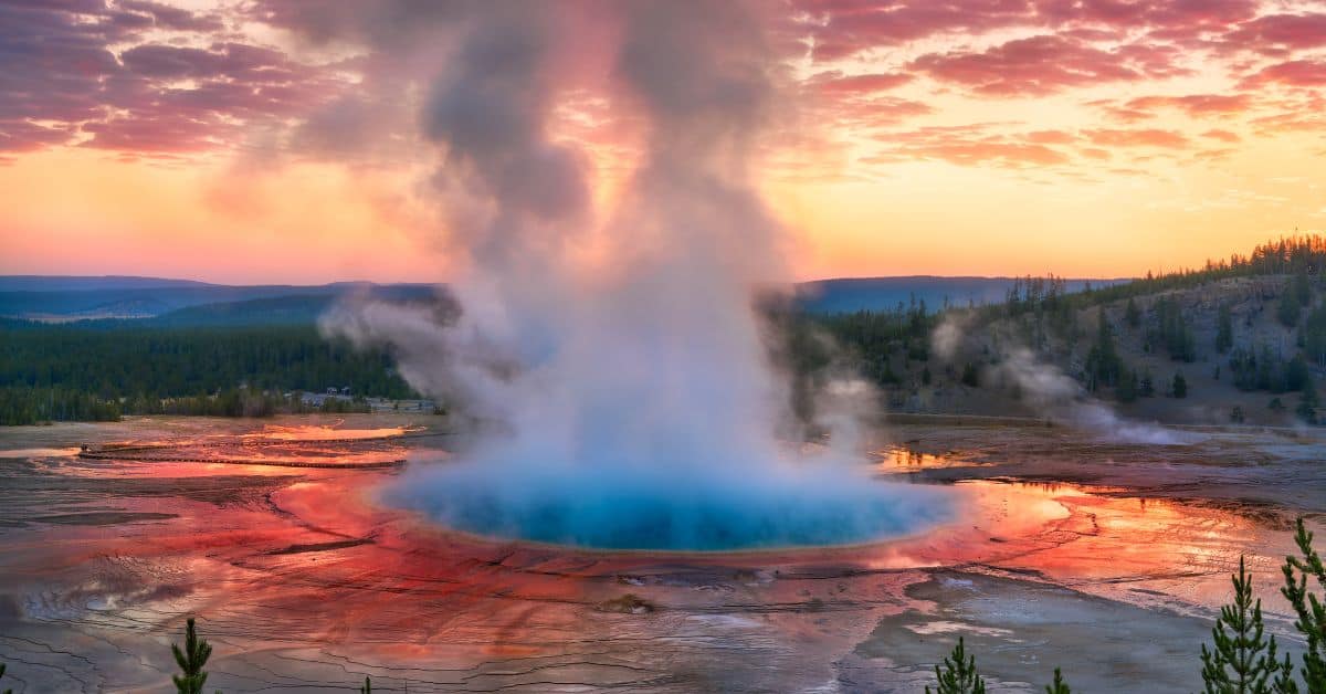 best places to visit in february yellowstone national park usa